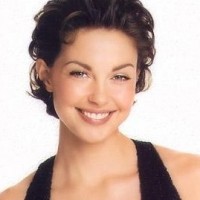 Book Ashley Judd