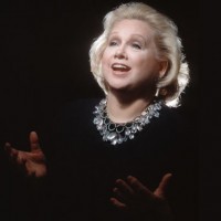 Book Barbara Cook