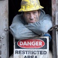 Book Mike Rowe