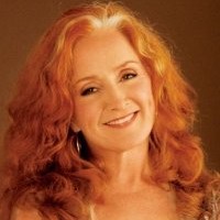 Book Bonnie Raitt