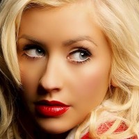 Book Christina Aguilera