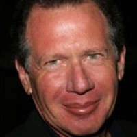Book Garry Shandling