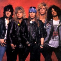 Book Guns n Roses