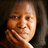 Book Joan Armatrading