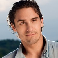 Book Joe Nichols
