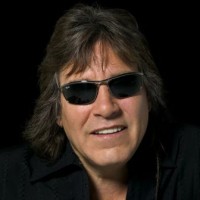 Book Jose Feliciano