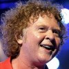 Book Simply Red