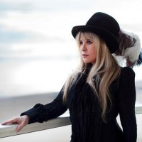 Book Stevie Nicks