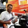 Book Robert Cray Band