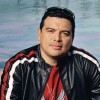 Book Carlos Mencia