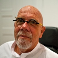Book Chuck Close