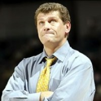 Book Geno Auriemma