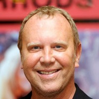 Book Michael Kors