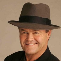 Book Micky Dolenz