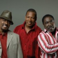 Book The O'Jays