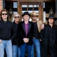 Book The Outlaws